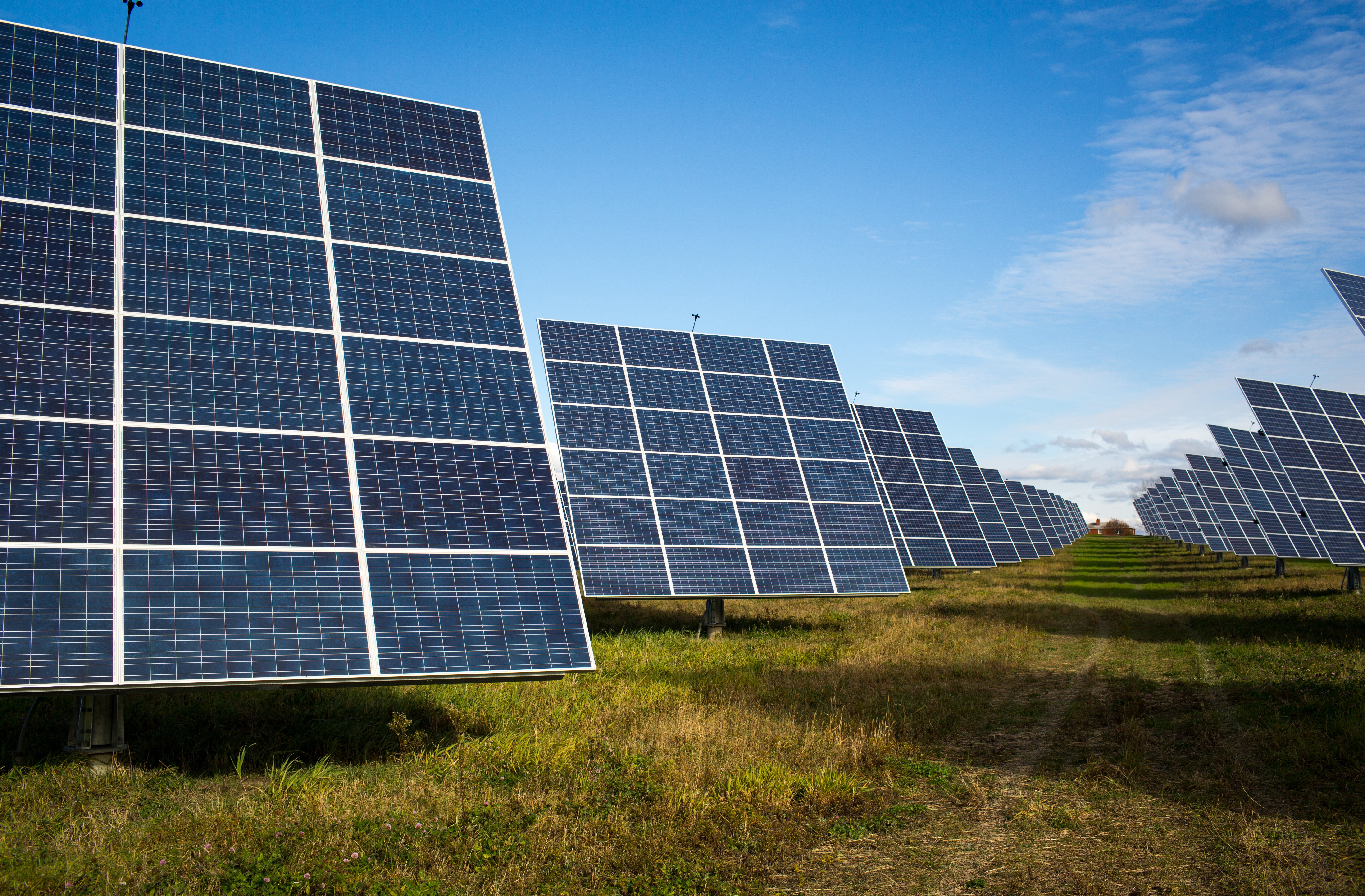ADM Solar Supplies 200 MW mono PERC bifacial Modules in Gujarat and Maharashtra